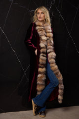 ABRIGO LARGO DE TERCIOPELPO DE SEDA CON CUELLO PELO ZORRO GRANATE