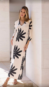 KAFTAN ESCOTE LAGRIMA IKAT PICO BLANCO Y NEGRO