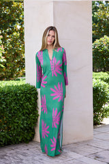 KAFTAN ESCOTE MEXI FONDO VERDE DIBUJOS MAGENTA