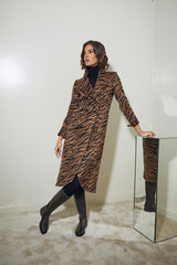 LEVITA LARGA CRUZADA CON COLITA DE LANA ANIMAL PRINT