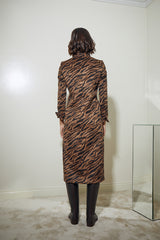 LEVITA LARGA CRUZADA CON COLITA DE LANA ANIMAL PRINT