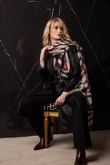 PASHMINA ESTAMPADA NEGRA Y BEIG