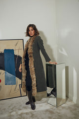 ABRIGO LARGO LANA CON CUELLO PELO ZORRO VERDE OSCURO VERDE gris