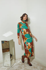 VESTIDO CUELLO CAJA Y MANGA LARGA VERDE