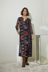 VESTIDO CUELLO LAGRIMA Y MANGA LARGA IKAT TERCIOPELO kaki