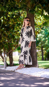 VESTIDO LINO CON VOLANTE ABAJO BLANCO Y NEGRO