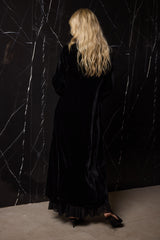 ABRIGO LARGO DE TERCIOPELPO DE SEDA CON CUELLO PELO ZORRO NEGRO