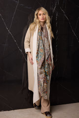 KAFTAN SOBRETODO PUNTO BEIG Y BLACO