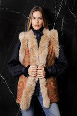 CHALECO JACQUARD CON PELO DE ZORRO